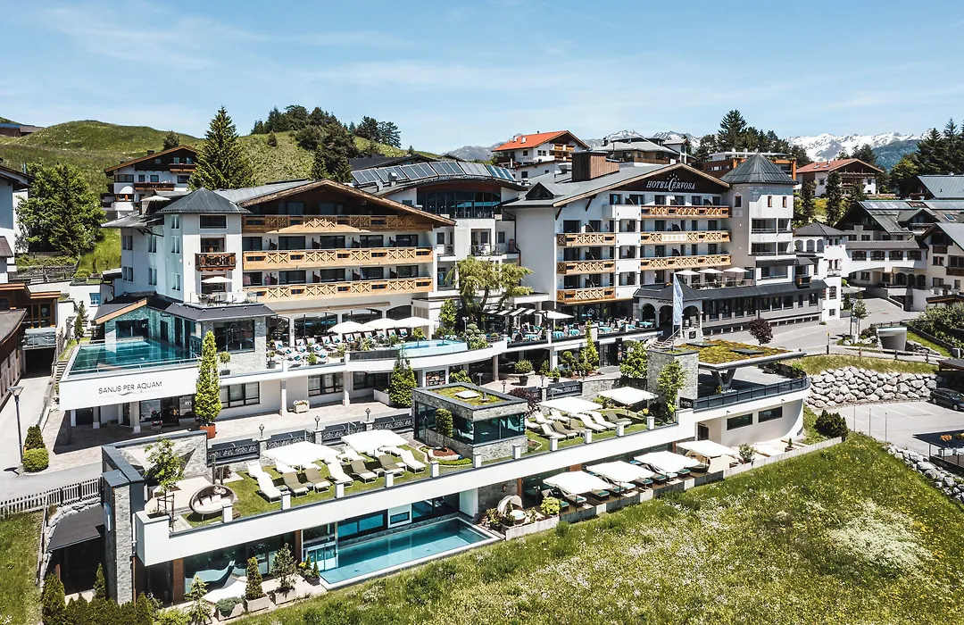 Wellnesshotel Cervosa-1